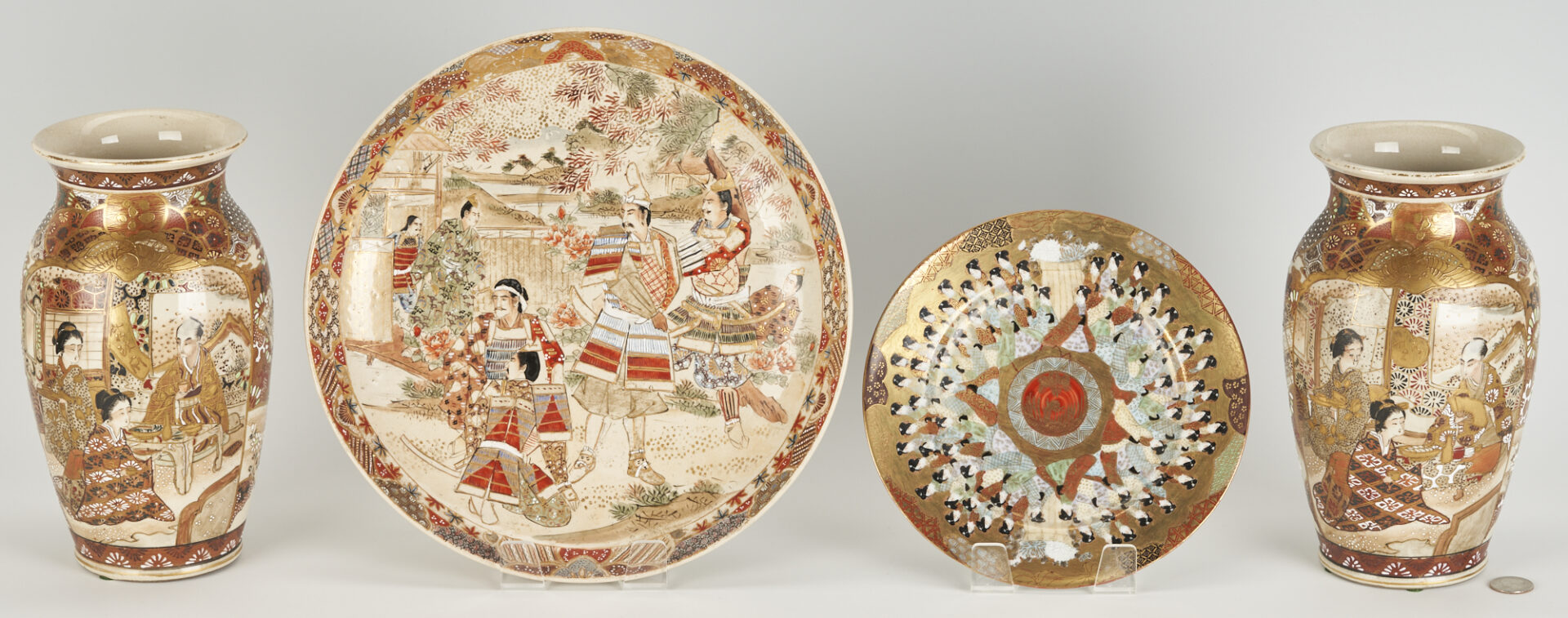 Lot 399: 4 pcs Japanese Meiji Period Satsuma Porcelain