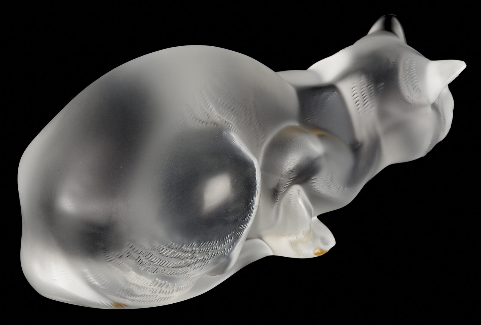 Lot 466: Lalique France Chat Couche Frosted Crystal Sculpture of a Cat