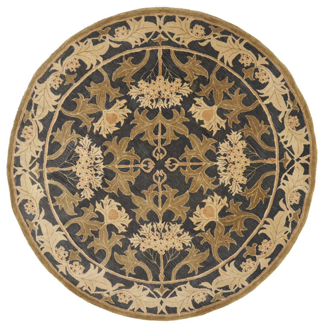 Lot 480: Circular William Morris style rug, Safavieh, ex – Naomi Judd
