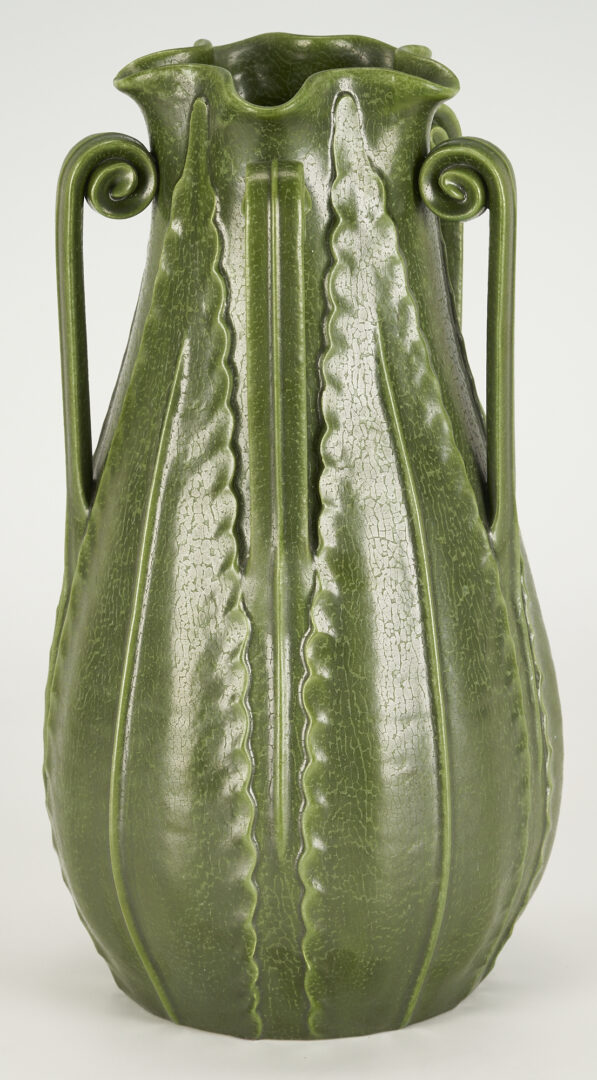 Lot 483: Ephraim Art Pottery Vase by Ken Nekola, ex – Naomi Judd