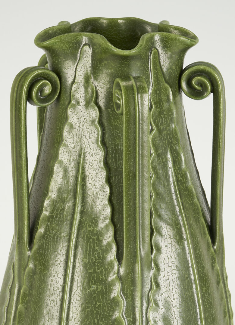 Lot 483: Ephraim Art Pottery Vase by Ken Nekola, ex – Naomi Judd