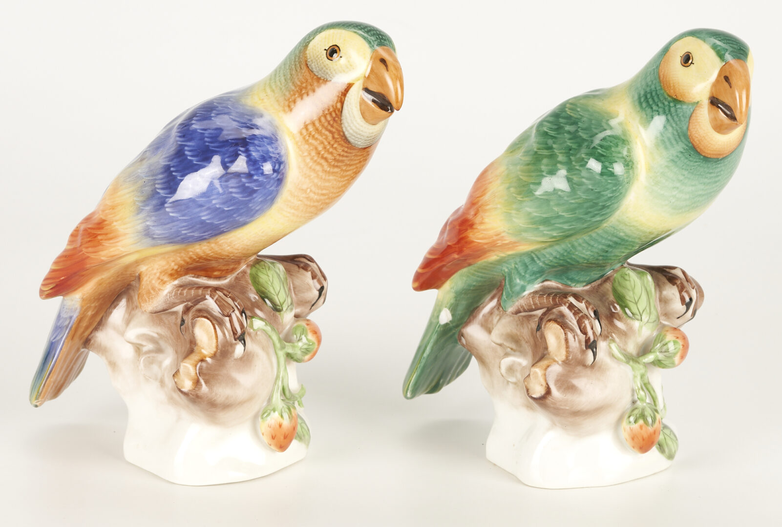 Lot 50: Pair of Herend Porcelain Parrots