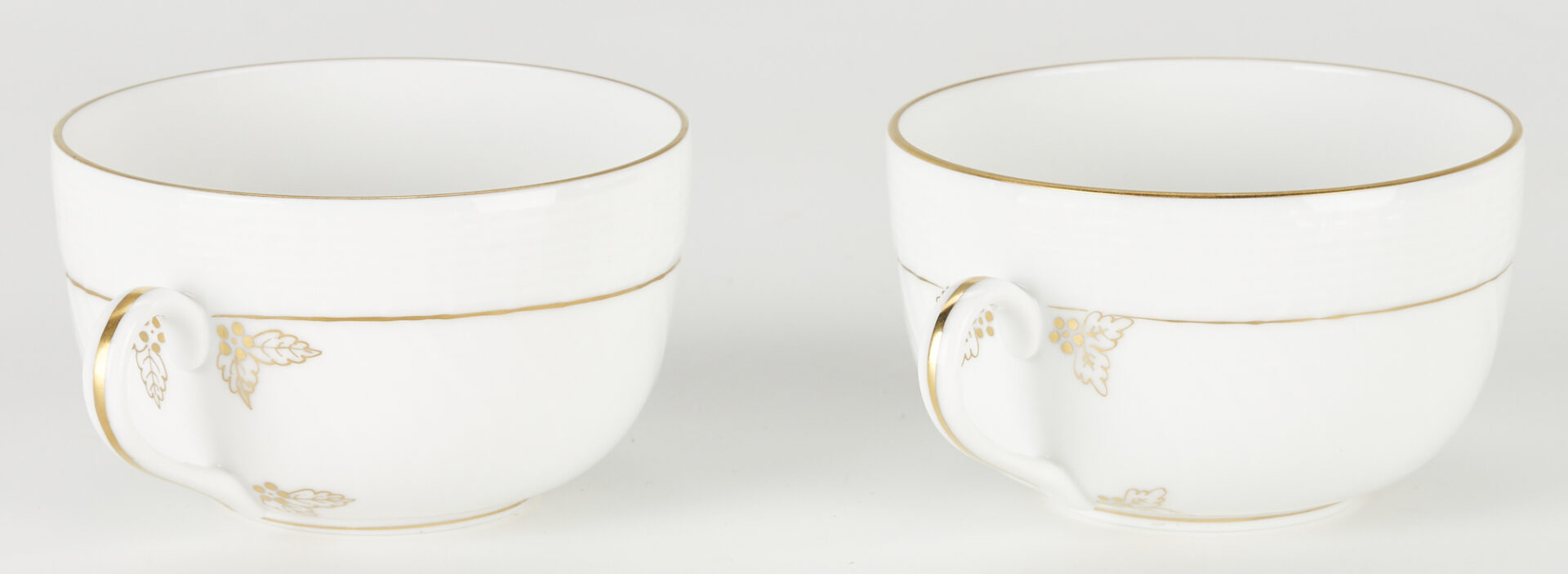Lot 51: Herend Golden Edge Pattern Porcelain Cups & Saucers, 20 total