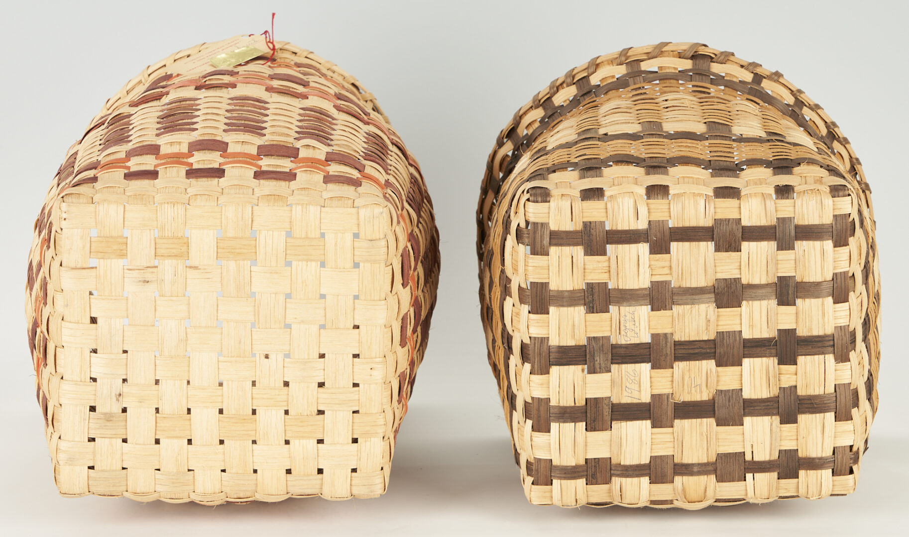 Lot 546: 2 Cherokee Baskets; Agnes Welch plus Minnie Smith