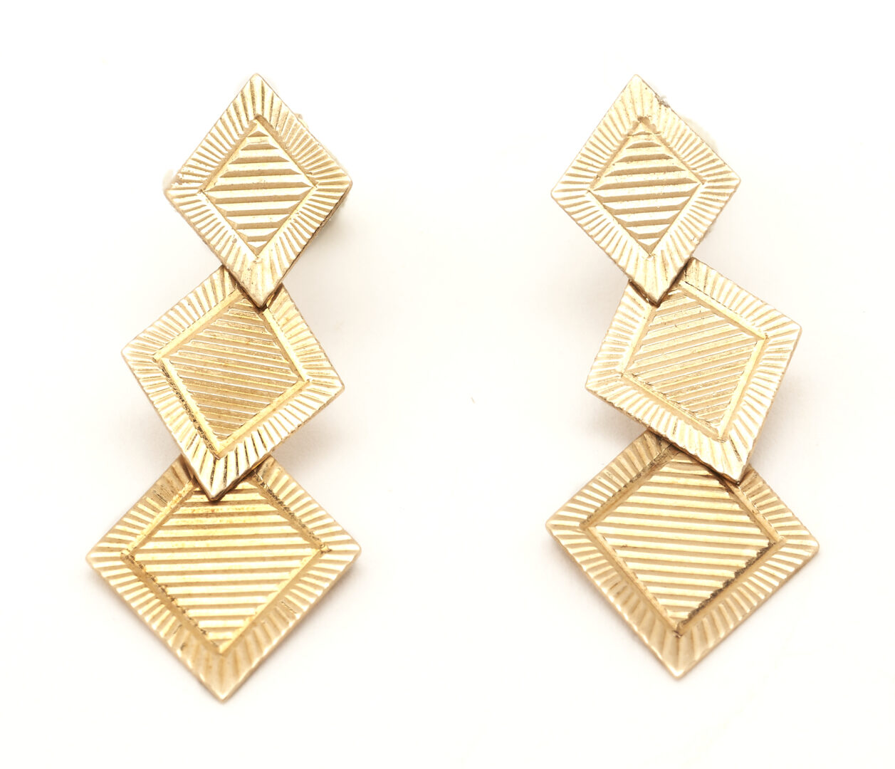 Lot 752: 2 Pairs Ladies' 14K Gold Earrings