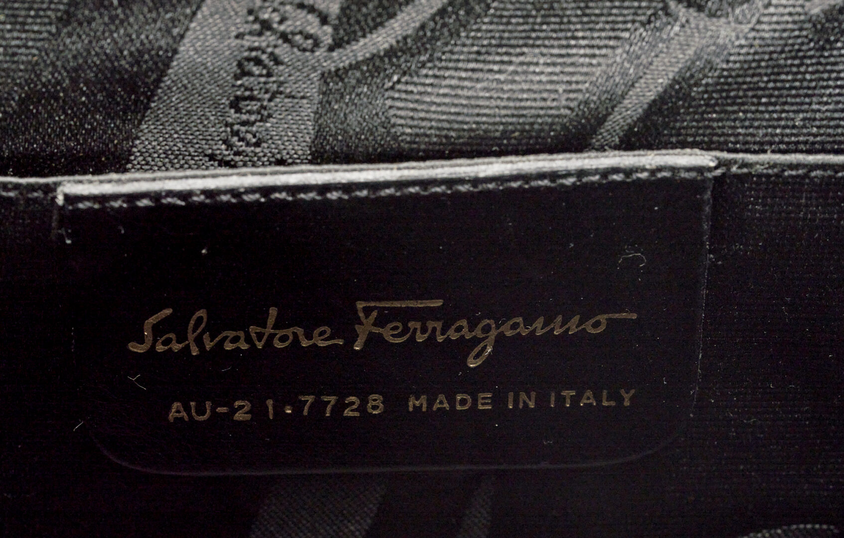 Lot 790: Salvatore Ferragamo Gancini Wooden Flap Bag