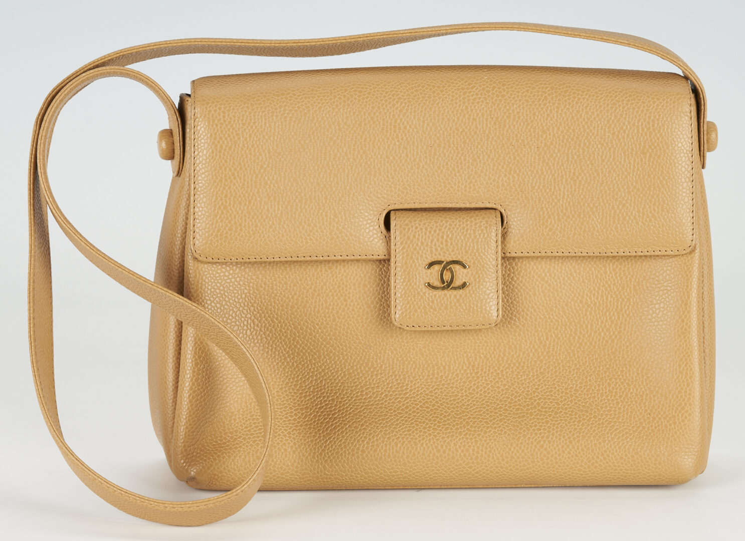 Lot 96: Vintage Chanel Tan Pebble Leather Shoulder Bag