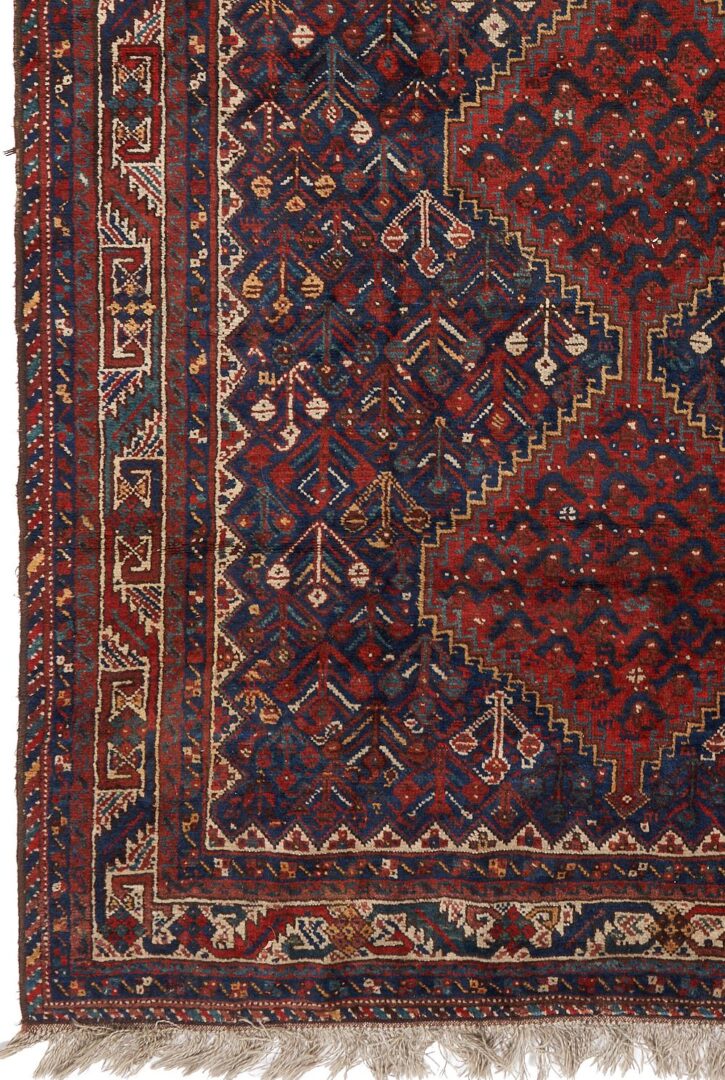 Lot 1008: Persian Shiraz Rug