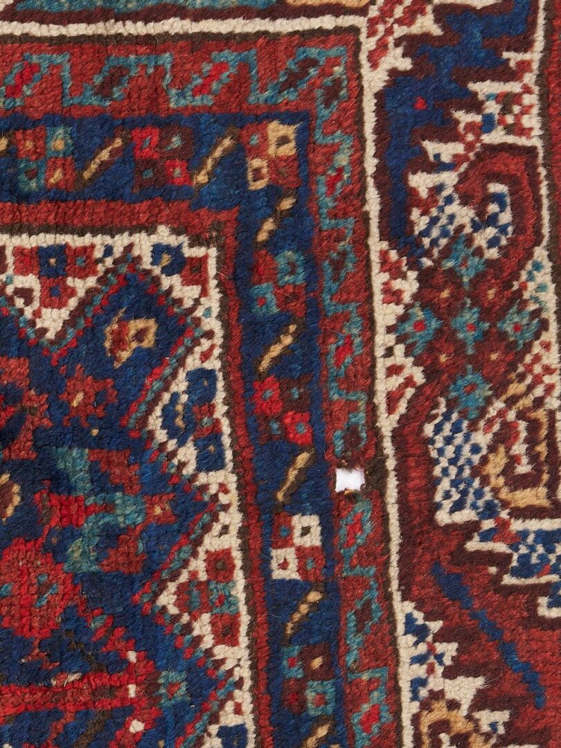 Lot 1008: Persian Shiraz Rug