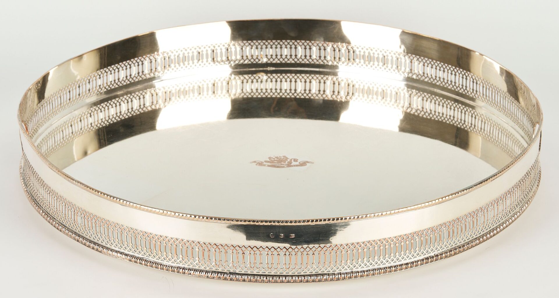 Lot 1085: Silver on Copper Gallery Tray with Crest