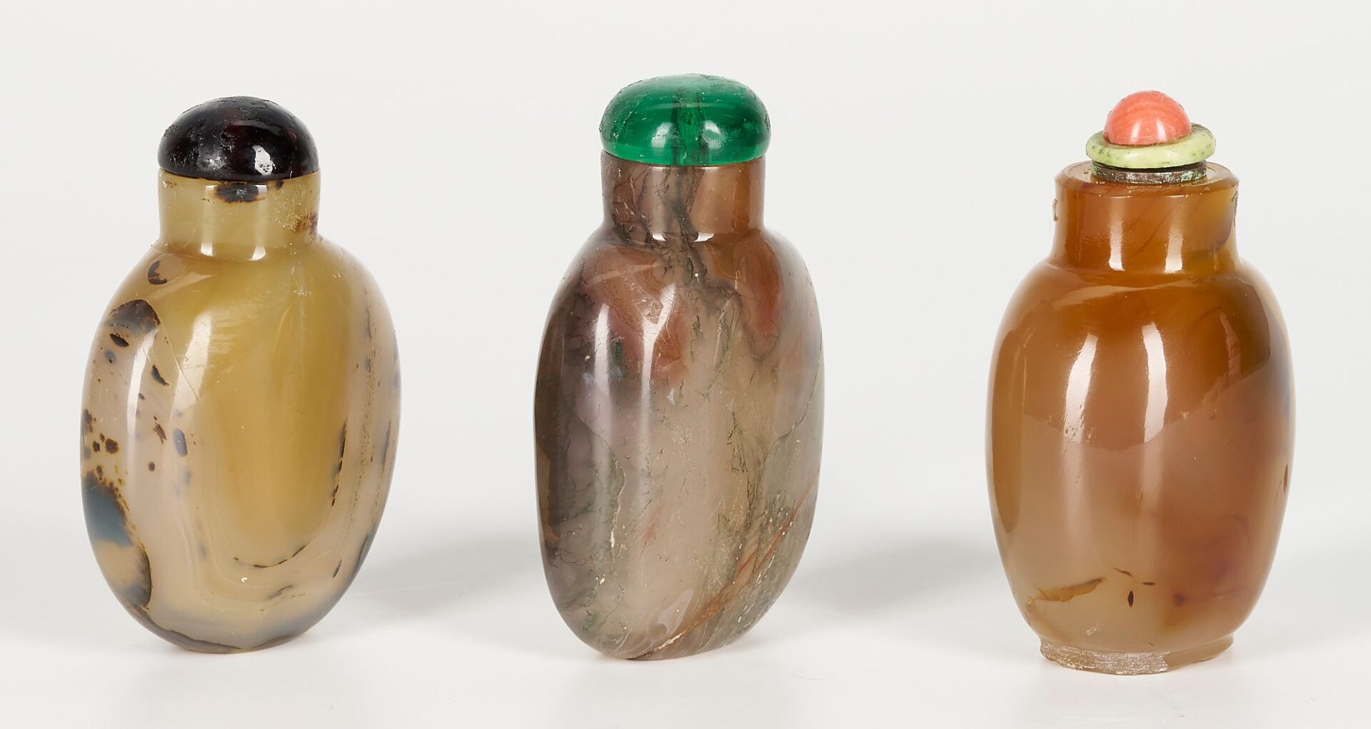 Lot 18: 3 Chinese Carved Moss Agate Snuff Bottles