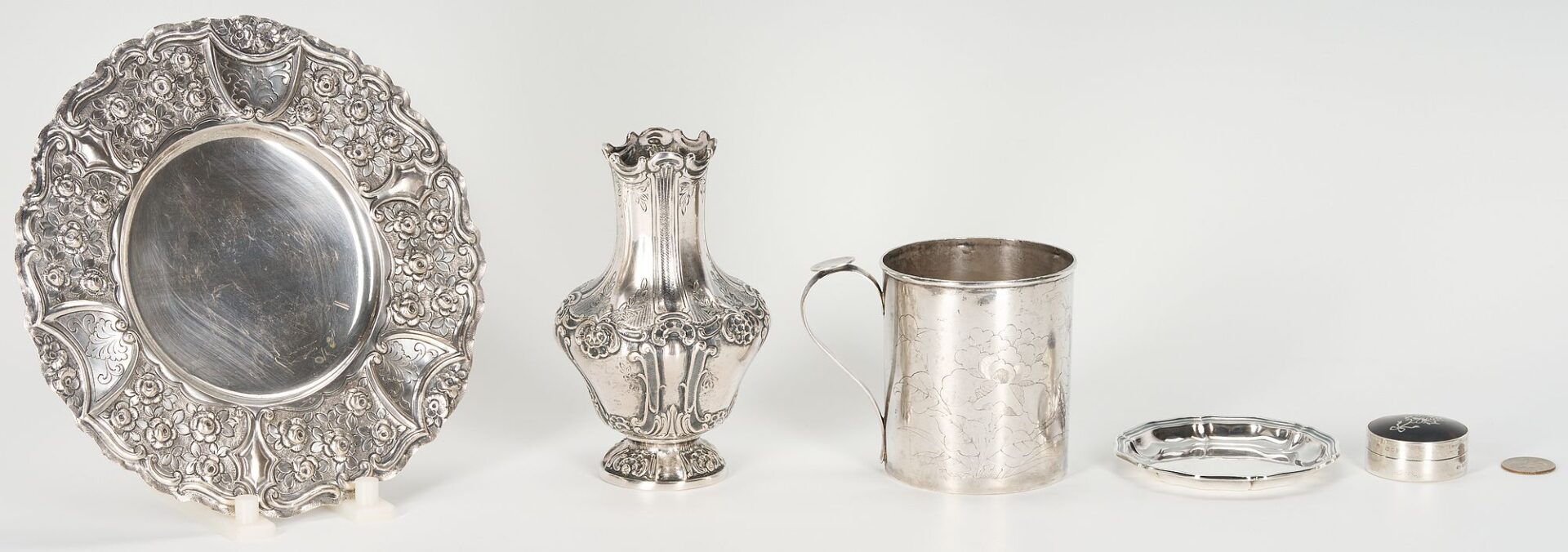 Lot 291: 5 Silver Items: Chinese and Continental