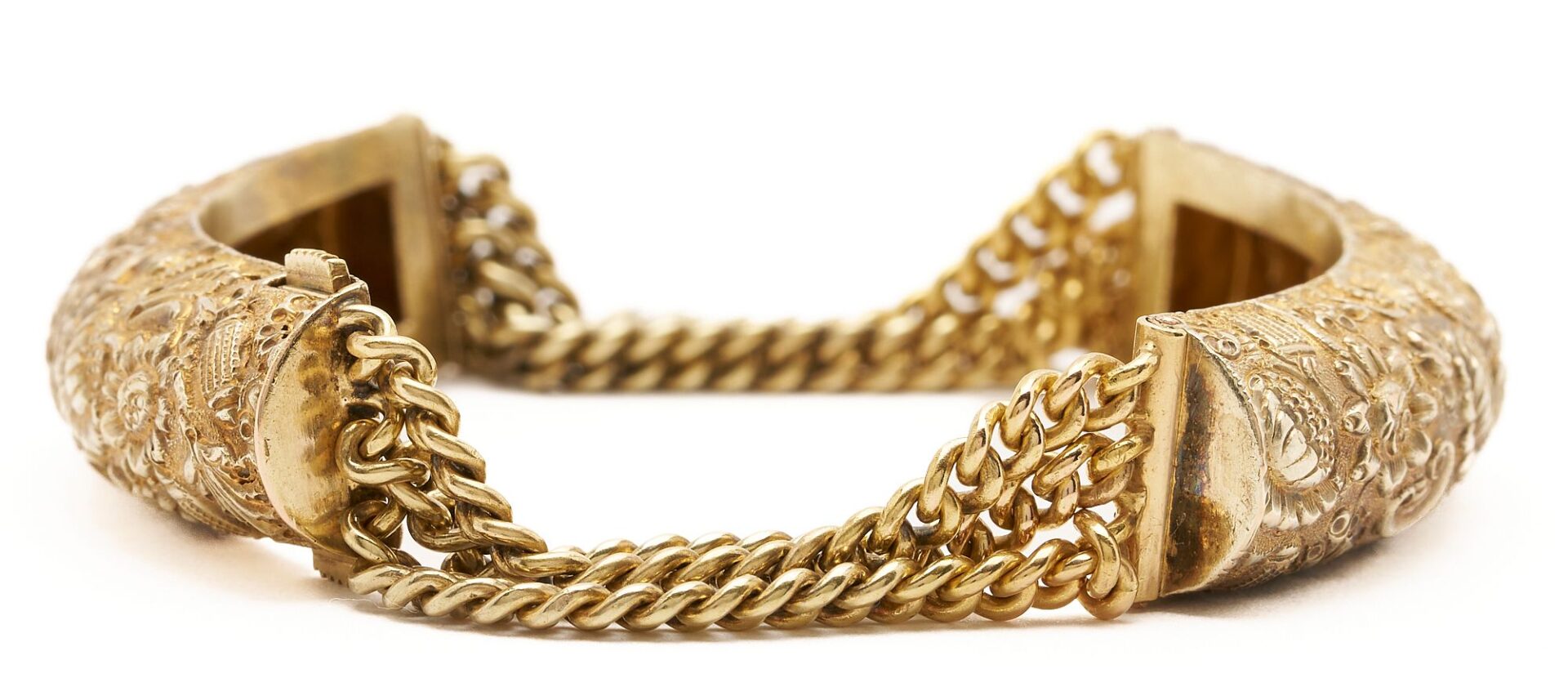 Lot 319: 21K Gold Repousse & Chain Bracelet
