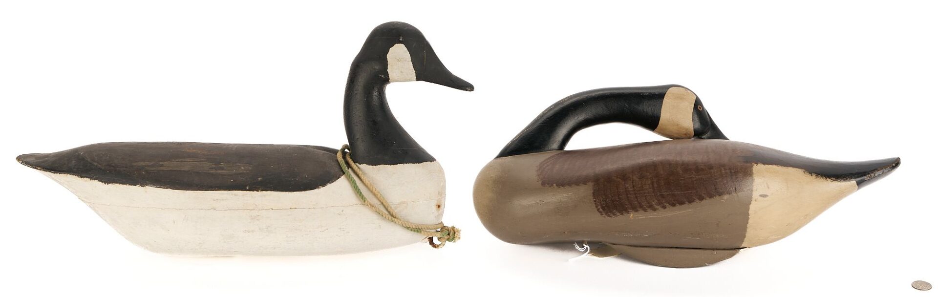 Lot 506: 2 Canadian Goose Decoys incl. Preening