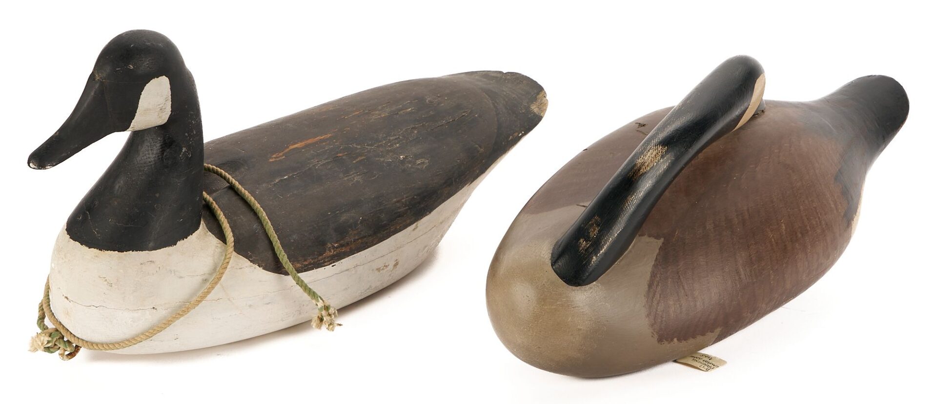 Lot 506: 2 Canadian Goose Decoys incl. Preening