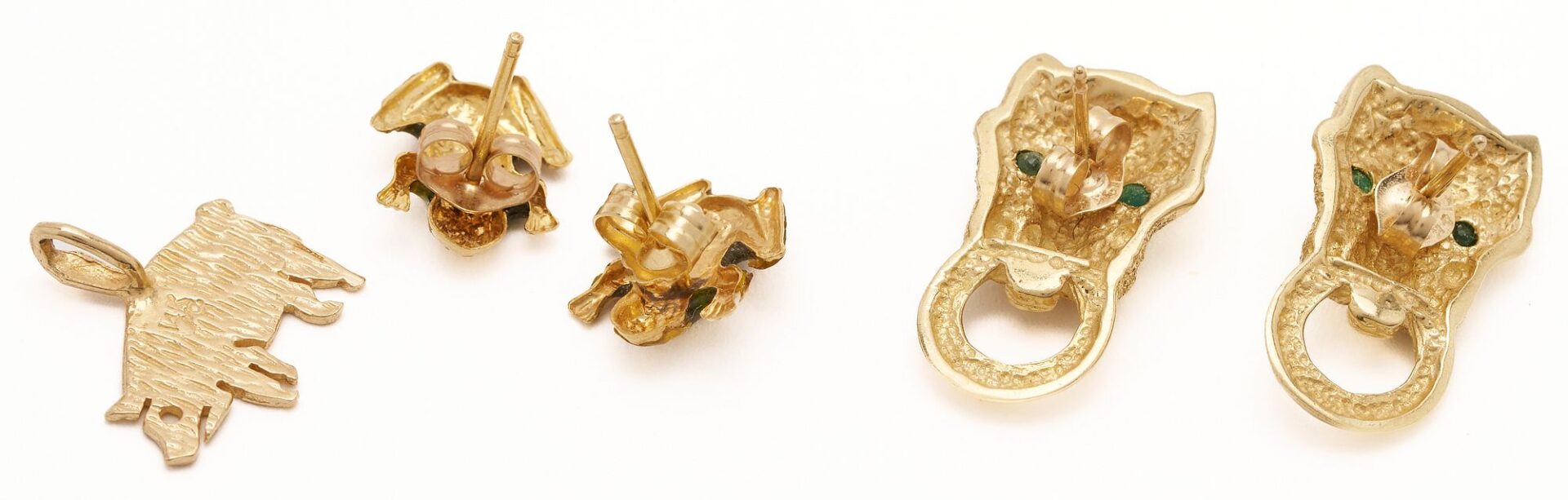 Lot 642: Gold & Gemstone Animal Jewelry, 6 items