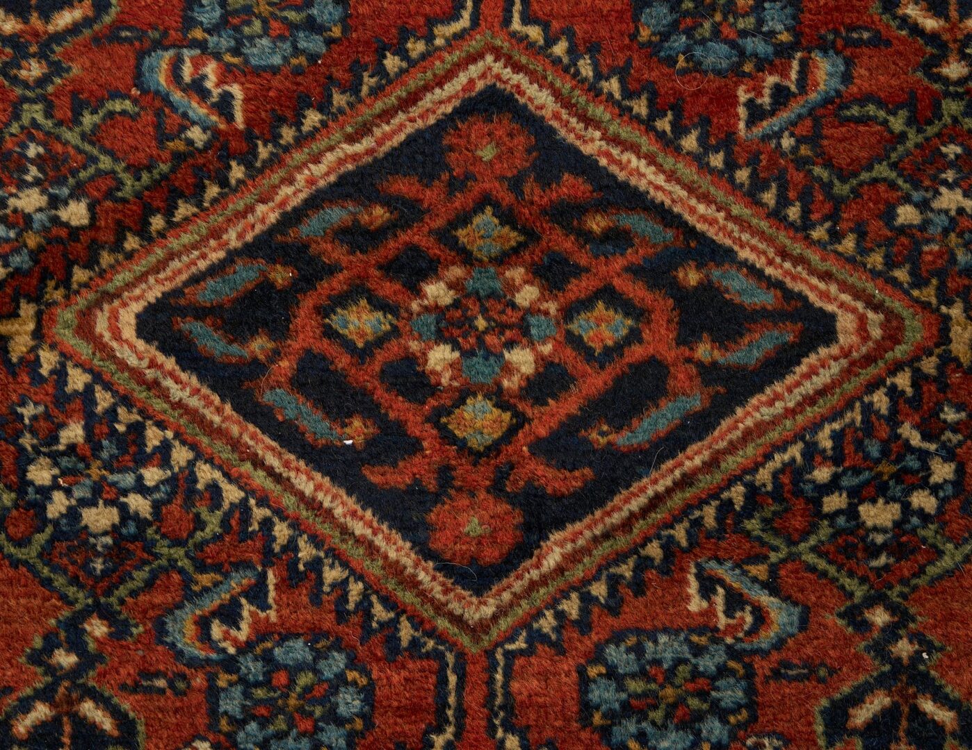 Lot 814: Northwest Persian Floor Rug or Carpet, ÃÂ 6' 9" x 4' 4"