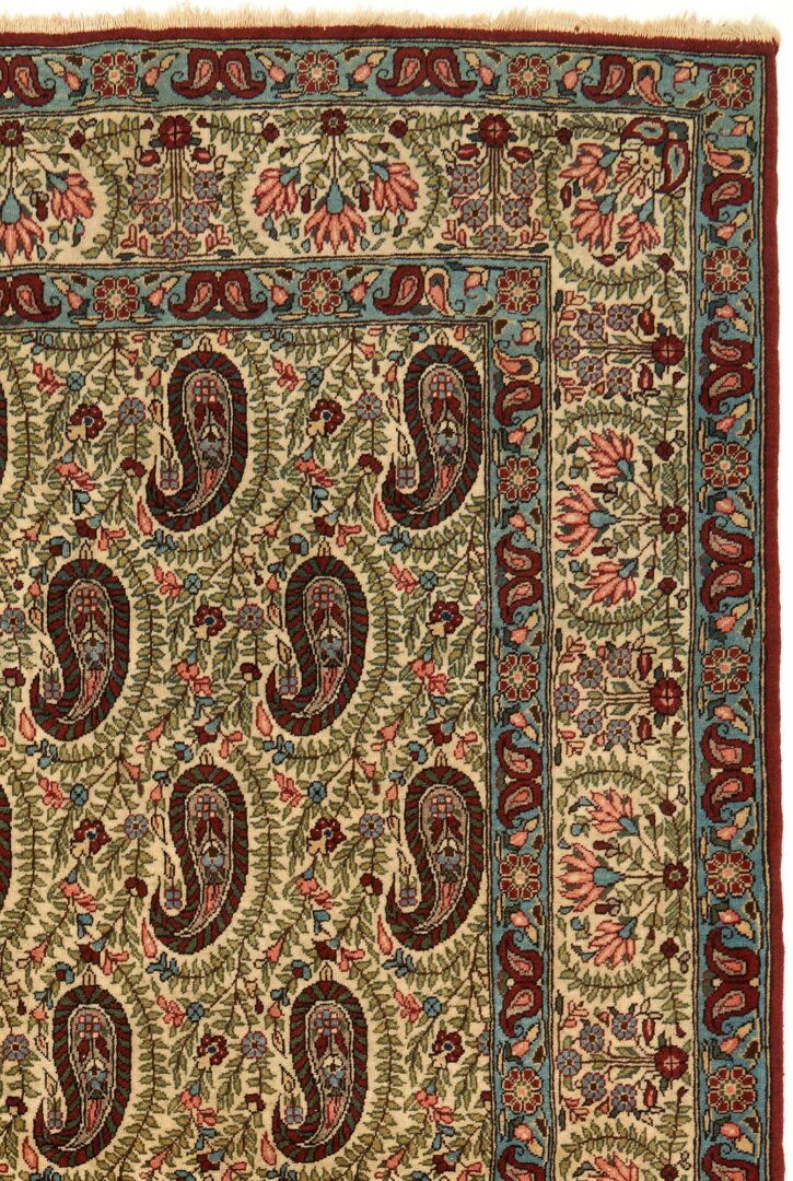 Lot 815: Persian Kerman or Kirman Rug / Carpet, 6' 7" x 4' 5"