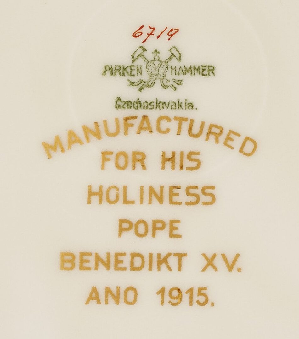 Lot 826: 6 Pope Benedict Related Pirkenhammer Dessert Plates