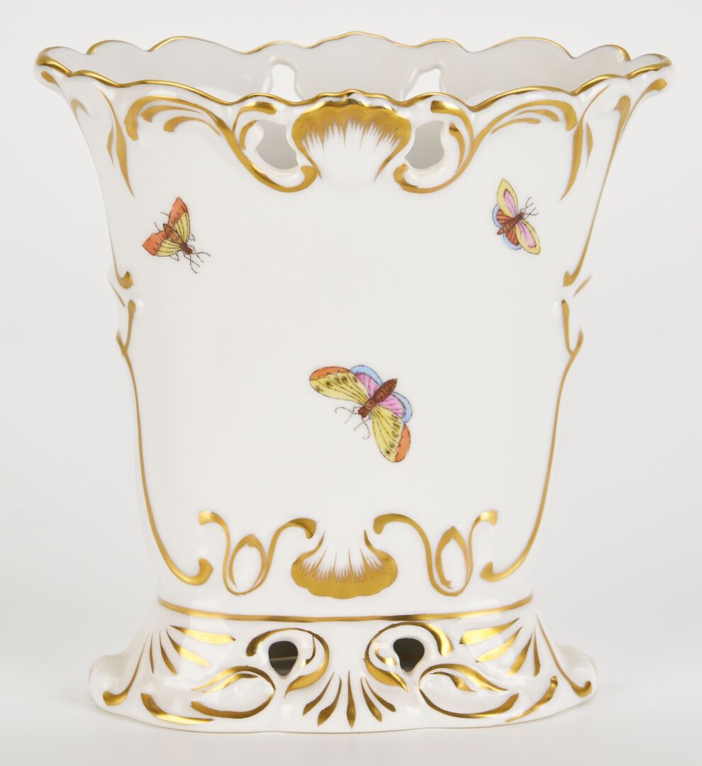 Lot 828: 17 pcs. Assorted Herend Porcelain incl. Rothschild Bird