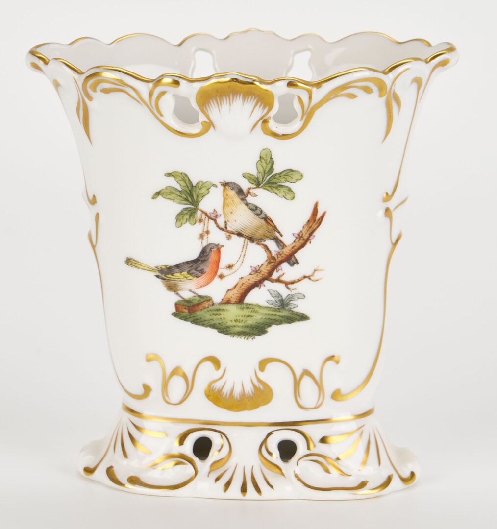 Lot 828: 17 pcs. Assorted Herend Porcelain incl. Rothschild Bird