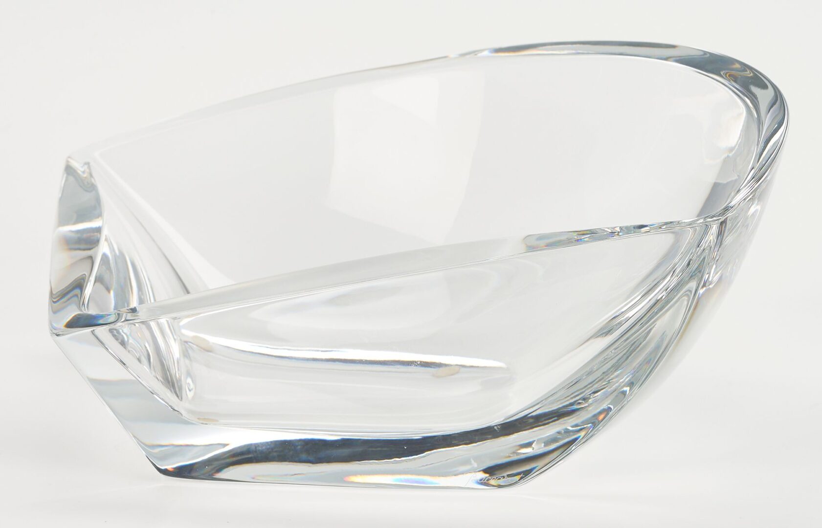 Lot 833: 2 Baccarat Crystal Bowls incl. Rigot Centerpiece