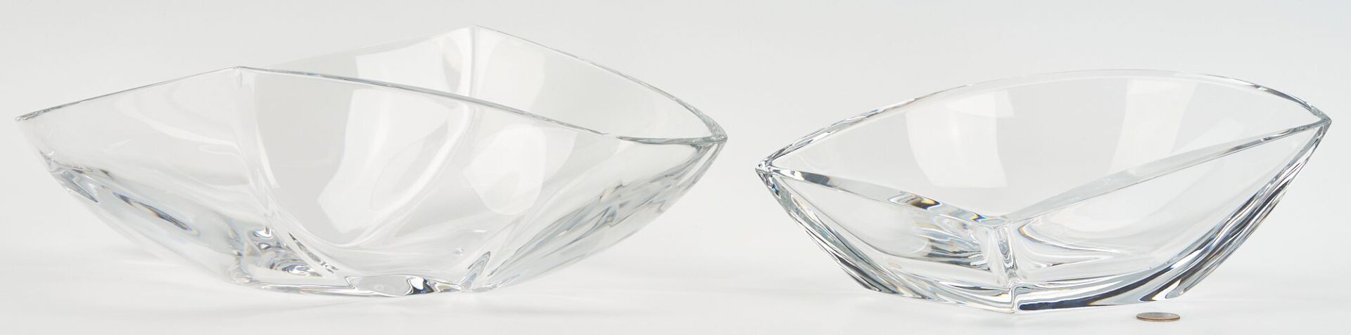 Lot 833: 2 Baccarat Crystal Bowls incl. Rigot Centerpiece