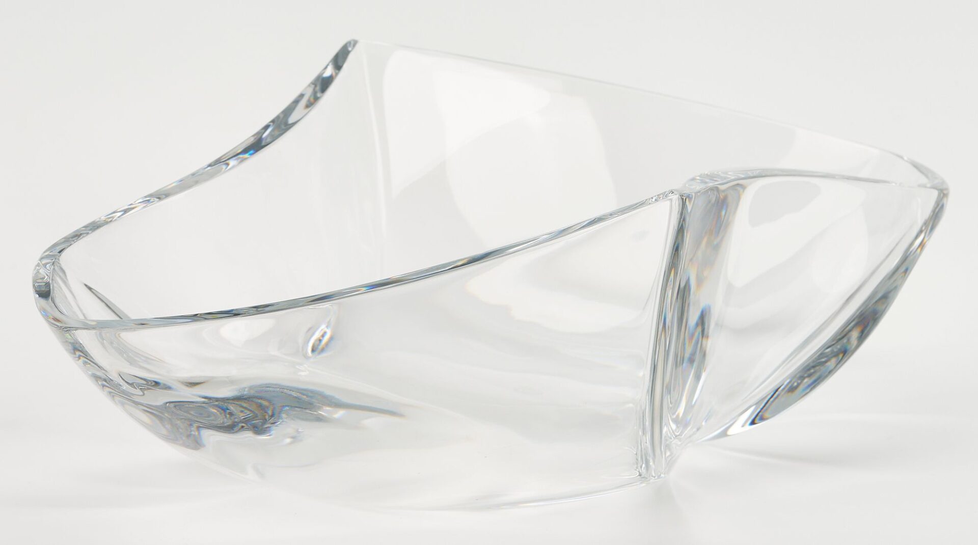 Lot 833: 2 Baccarat Crystal Bowls incl. Rigot Centerpiece