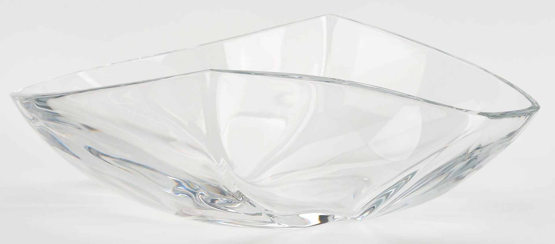 Lot 833: 2 Baccarat Crystal Bowls incl. Rigot Centerpiece