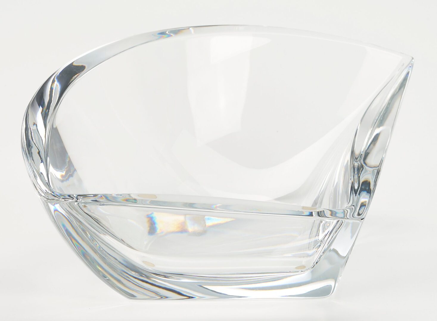 Lot 833: 2 Baccarat Crystal Bowls incl. Rigot Centerpiece