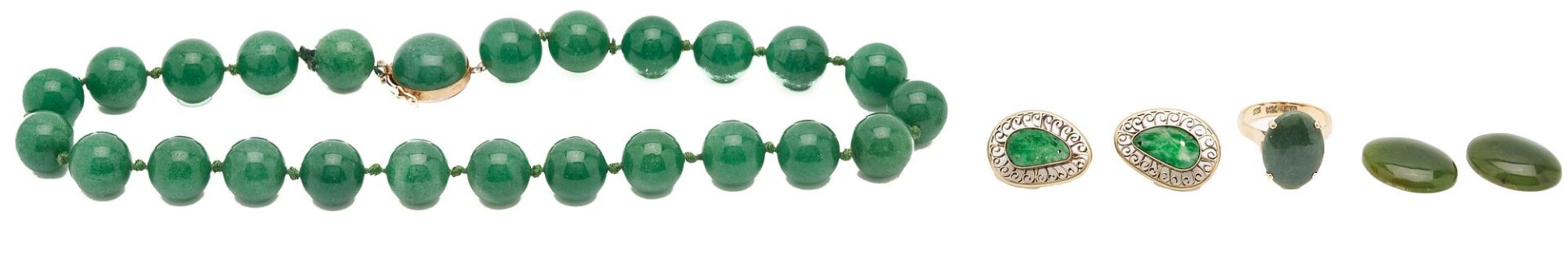 Lot 868: 6 Spinach Green Jadeite Jewelry Items