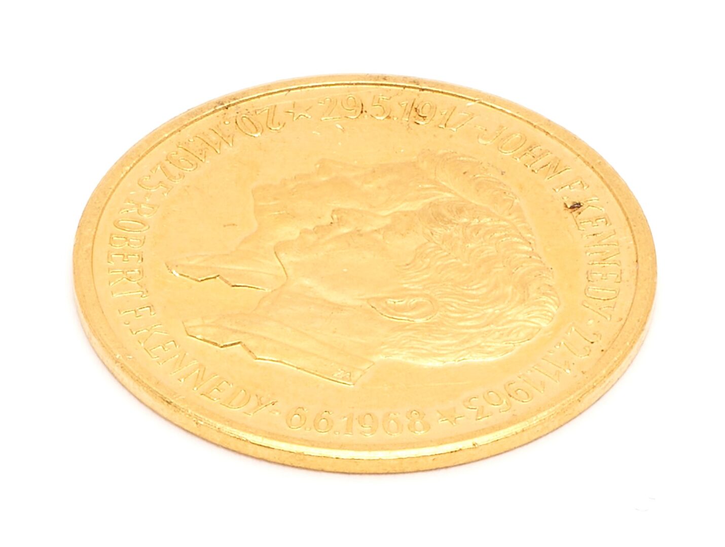 Lot 945: JFK & RFK Gold Coin