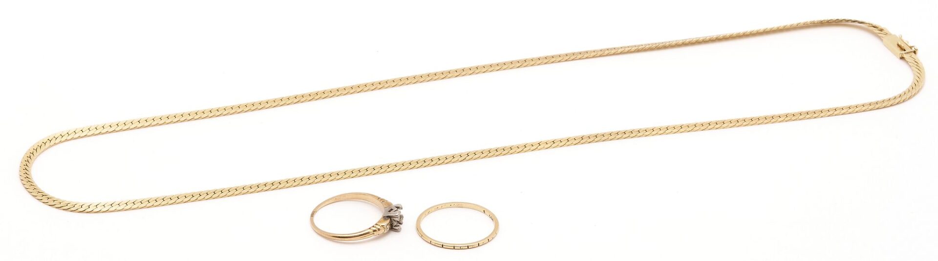 Lot 950: 2 Ladies Gold Rings & 14K Herringbone Necklace