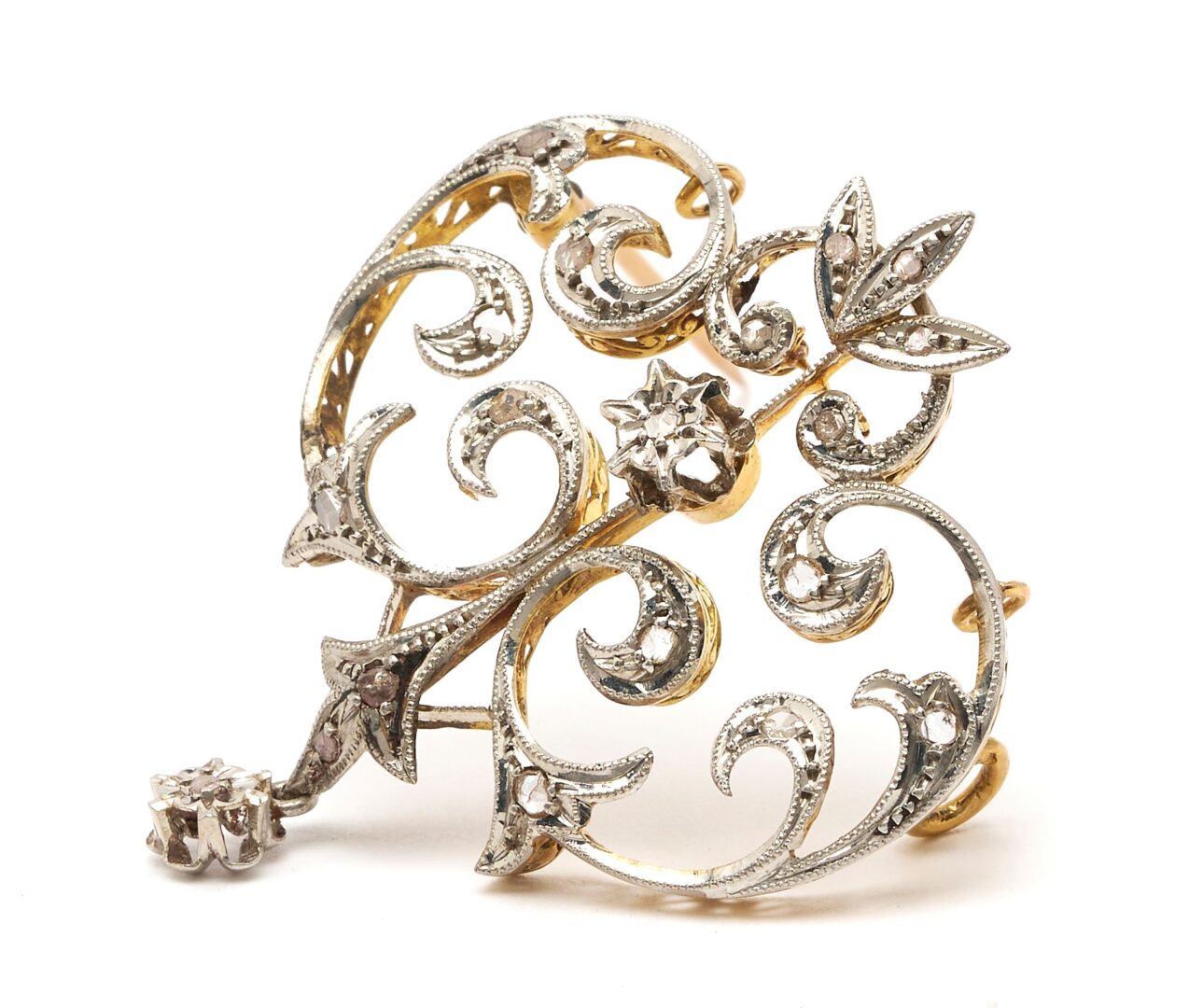 Lot 959: Gold, Platinum, & Diamond Brooch