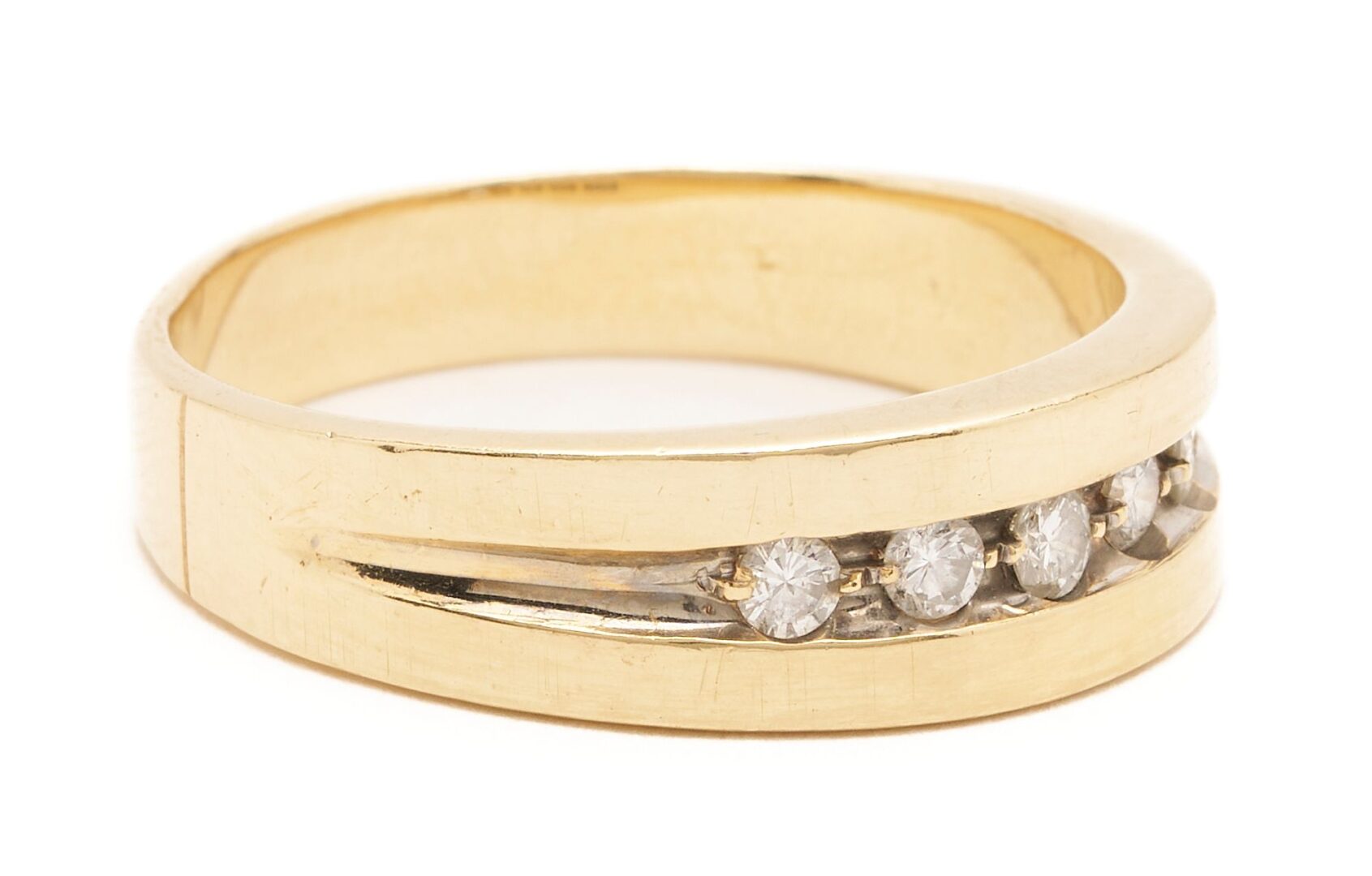 Lot 963: 14K Gold & Diamond Ring