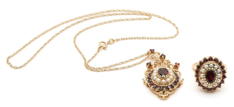 Lot 964: 10K Gold, Garnet & Pearl Ring & Necklace