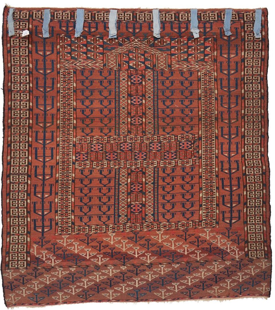 Lot 985: Antique Turkmen Tekke Ensi Rug, Bird-Head Design