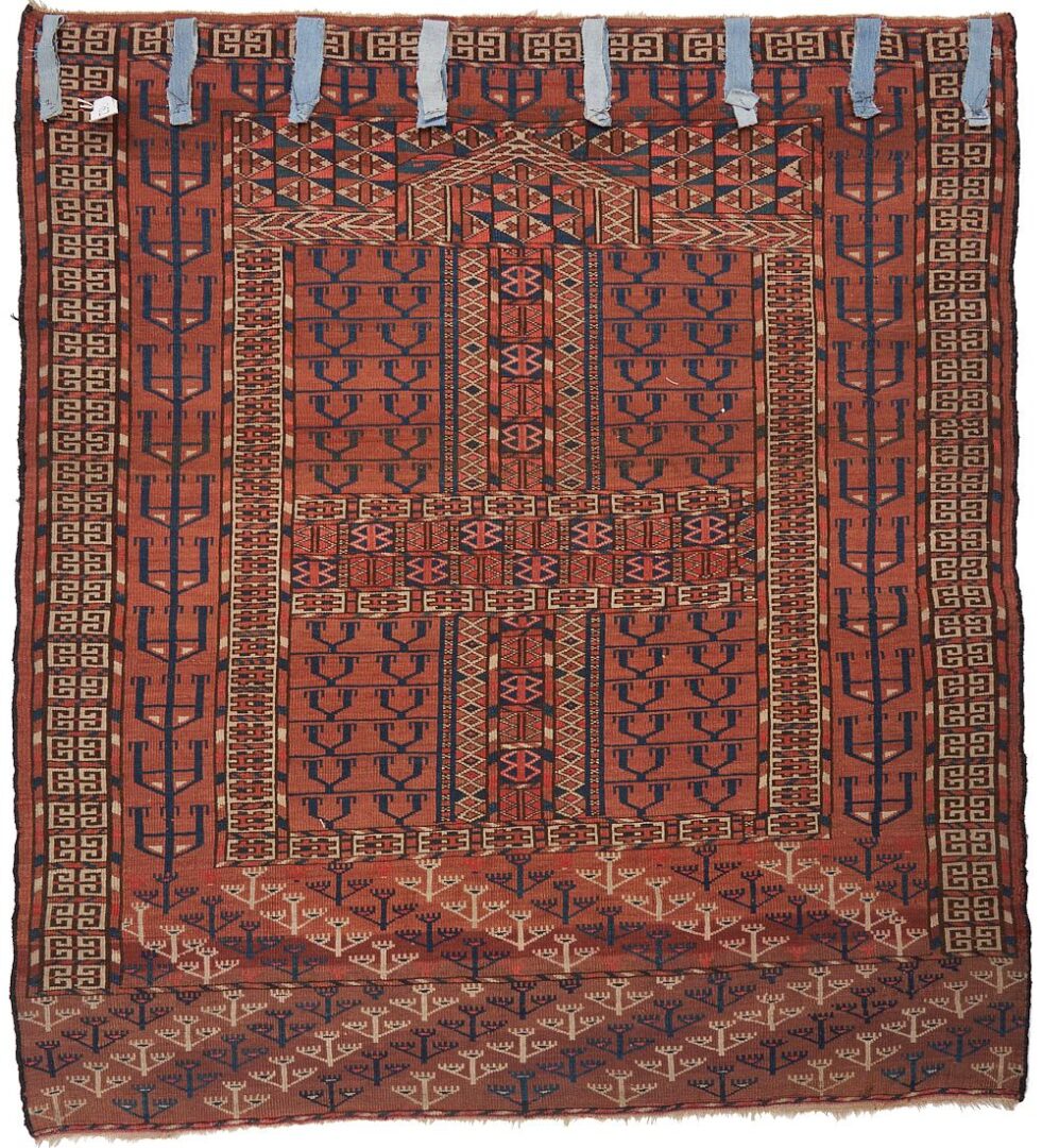 Lot 985: Antique Turkmen Tekke Ensi Rug, Bird-Head Design