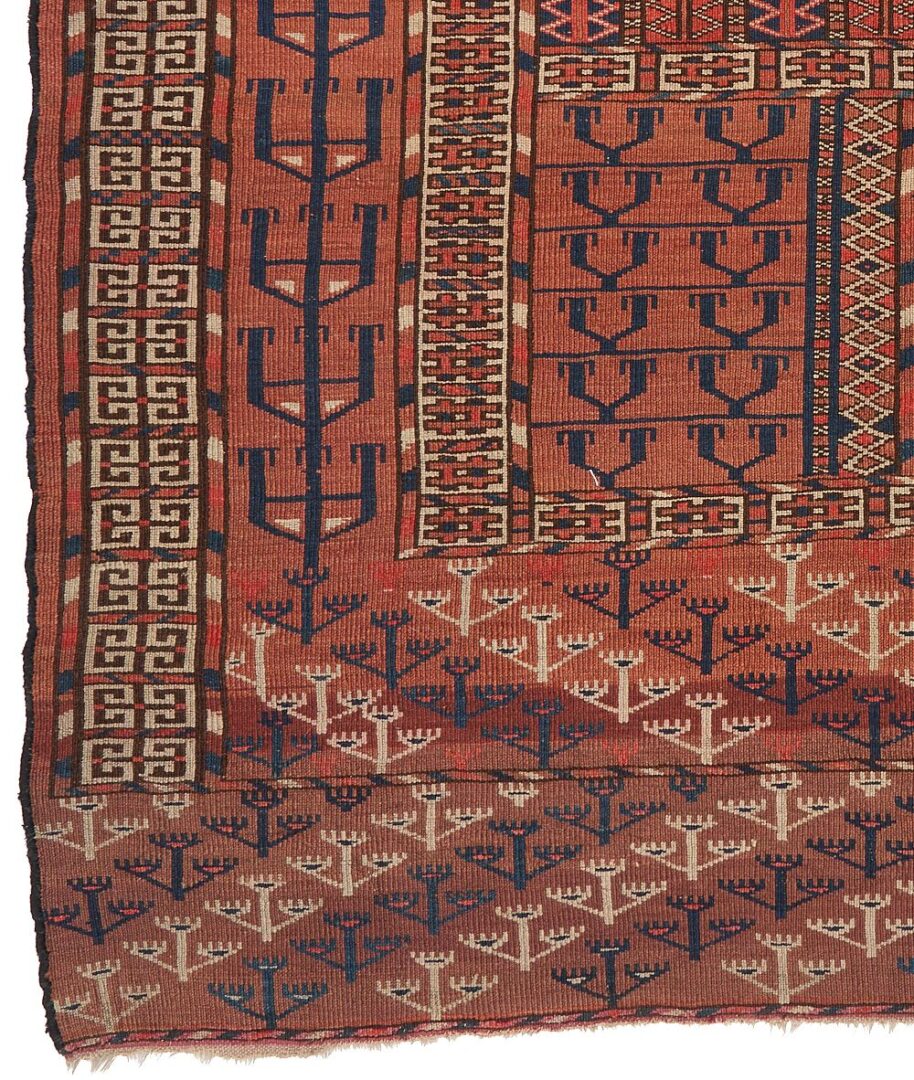 Lot 985: Antique Turkmen Tekke Ensi Rug, Bird-Head Design