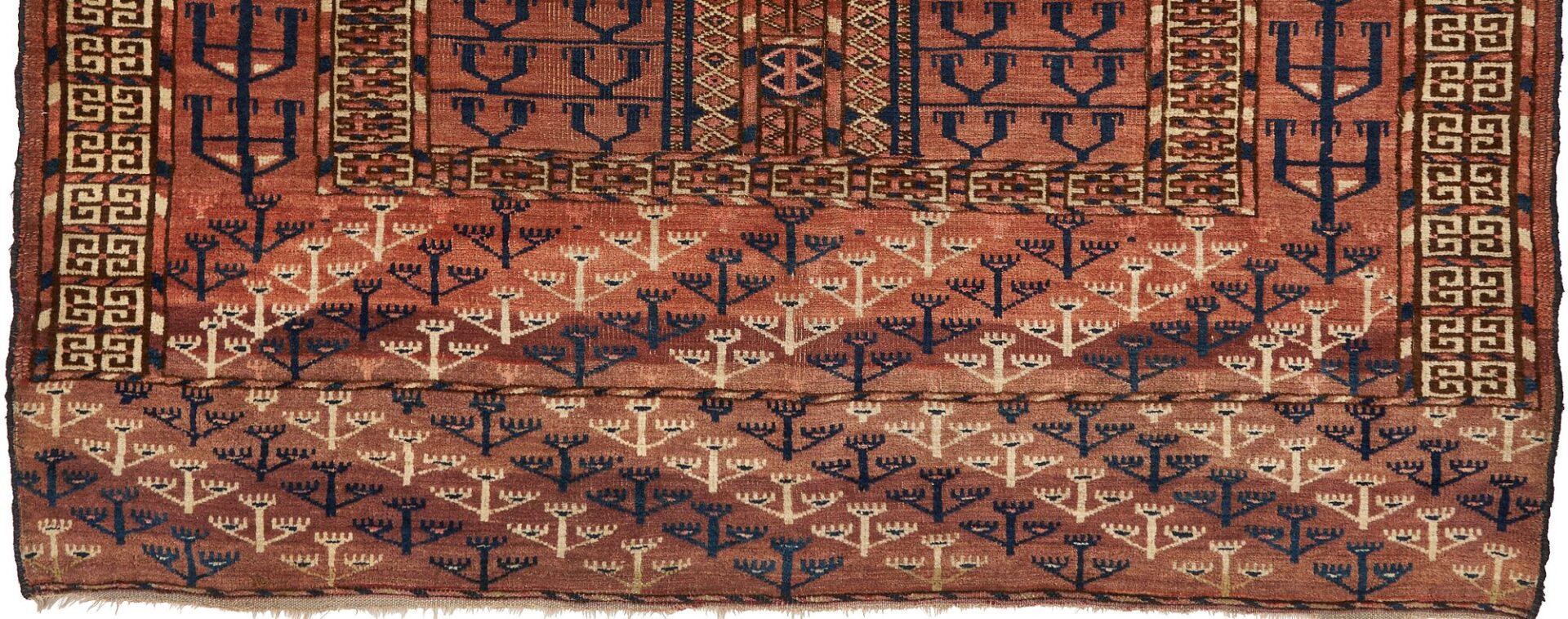 Lot 985: Antique Turkmen Tekke Ensi Rug, Bird-Head Design