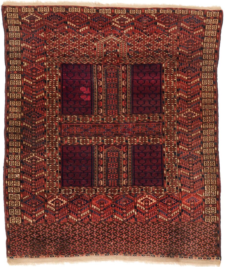 Lot 989: Antique Tekke Turkmen Ensi Rug