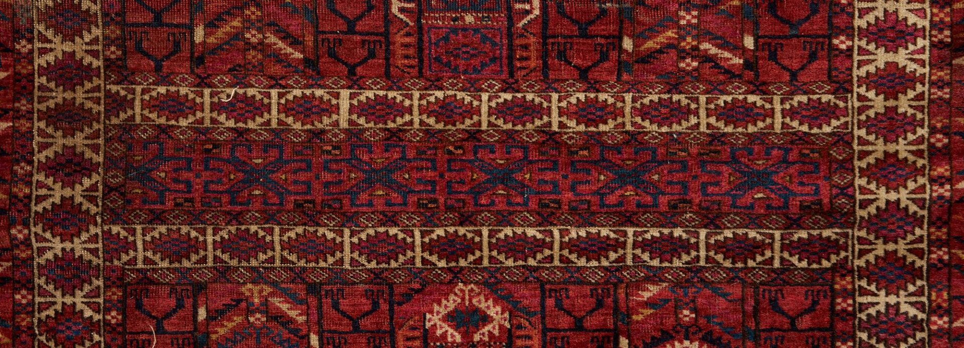 Lot 990: Antique Tekke Turkmen Ensi Rug, Goat Border, 4' 10"ÃÂ x 4'ÃÂ 1"