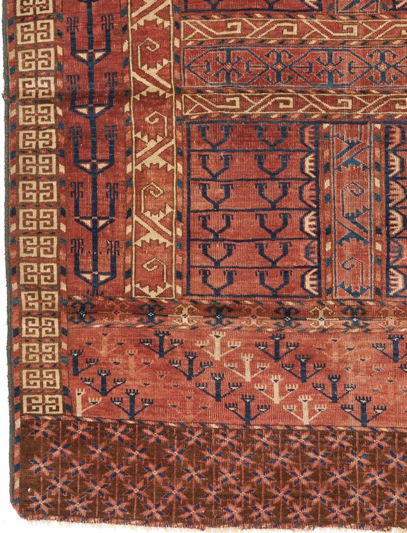 Lot 992: Antique Turkmen Tekke Ensi Rug