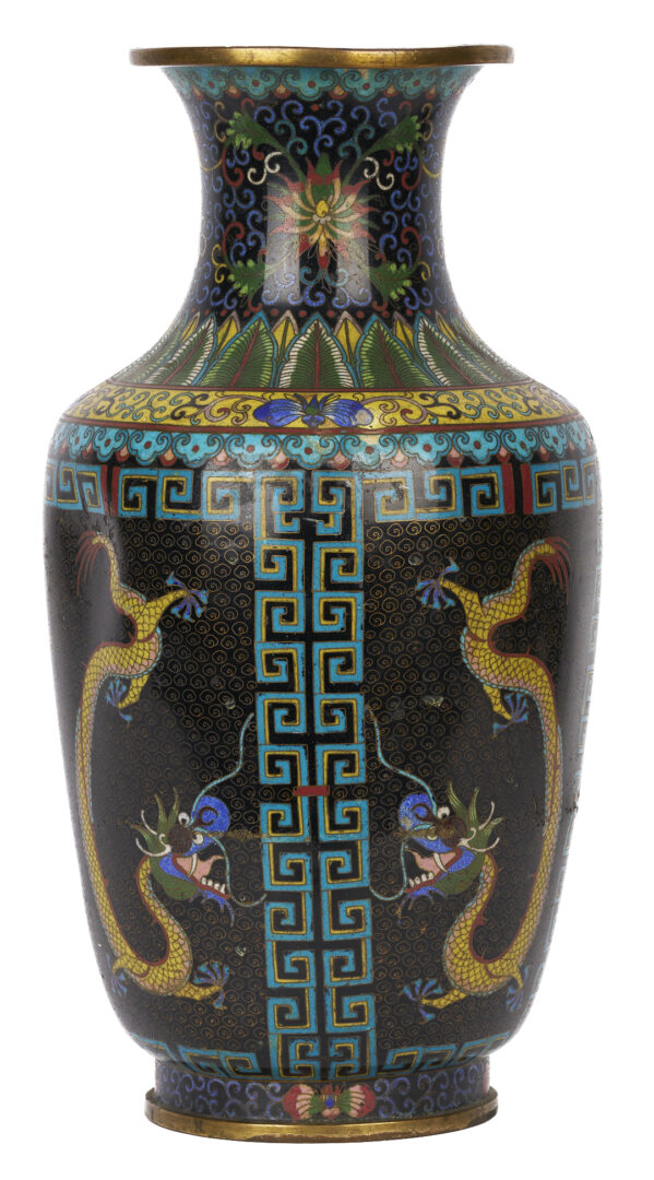 Lot 1053: 4 Chinese Cloisonne Vases plus 2 Bowls