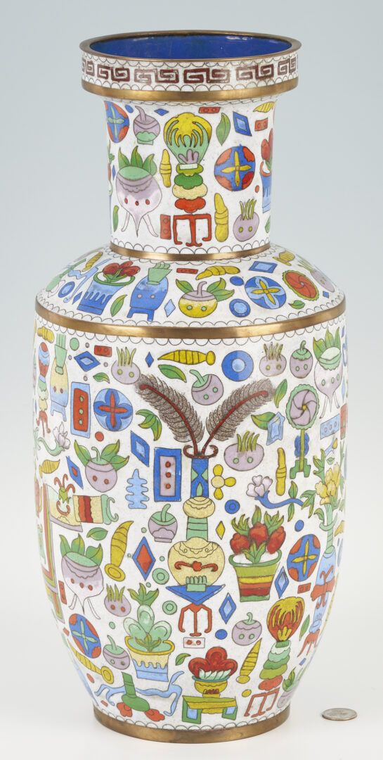 Lot 1058: Chinese Cloisonne Vase, Precious Objects Decoration