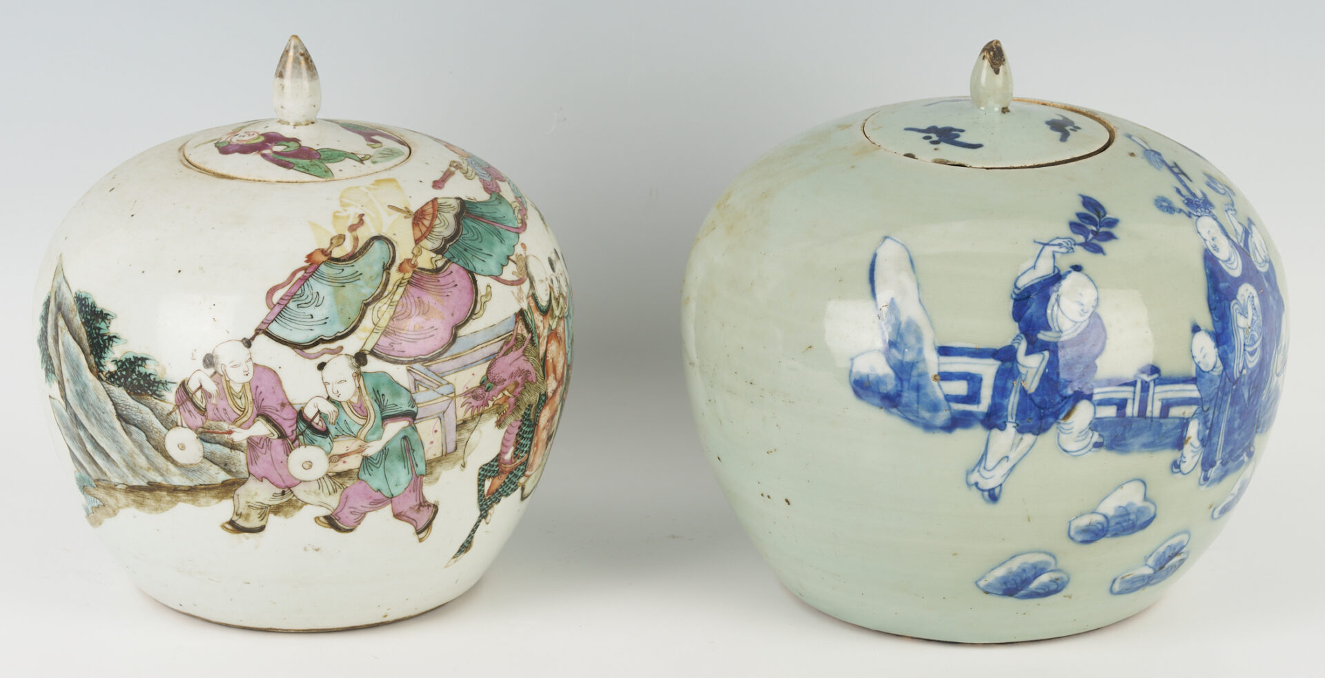 Lot 1065: 3 Chinese Porcelain Items, Vase & Jars