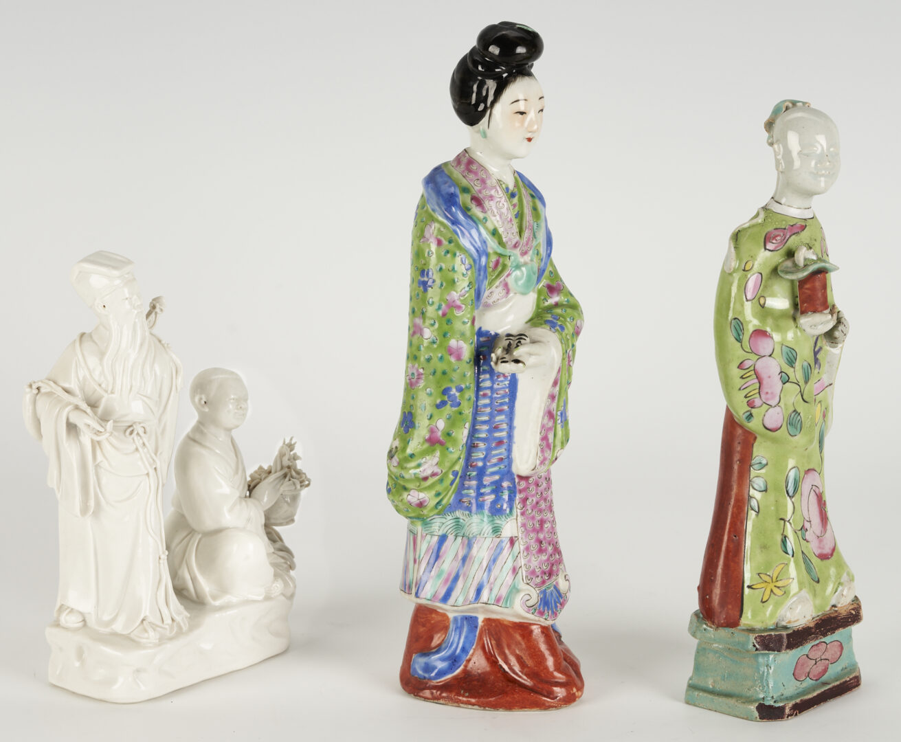 Lot 1067: Five (5) Chinese Porcelain Items: Two (2) Chinese Export and Three (3) Figures, Polychrome and Blanc De Chine