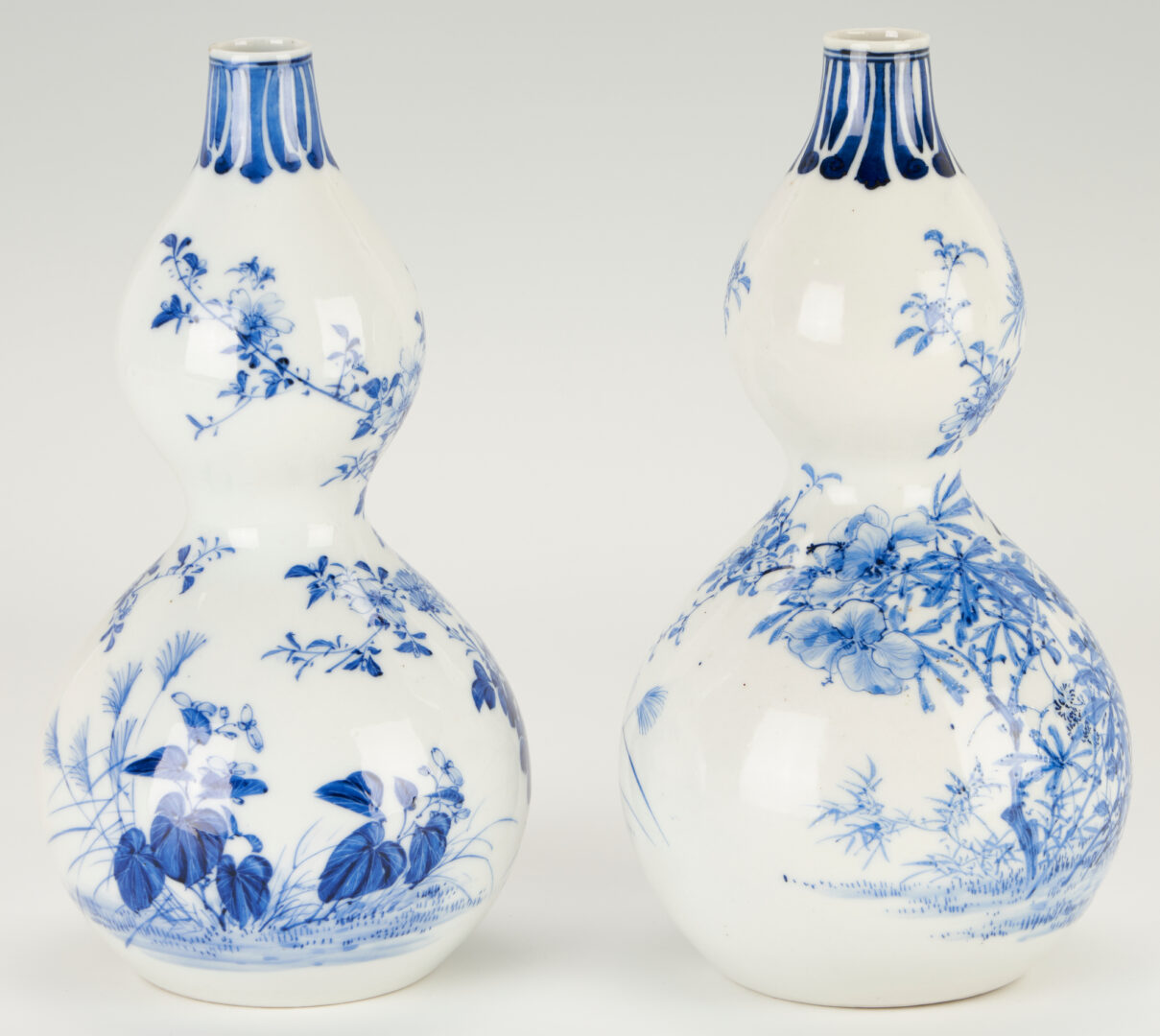 Lot 1070: 6 Asian Porcelain Items, incl. Double Gourd Vases and Chinese Export