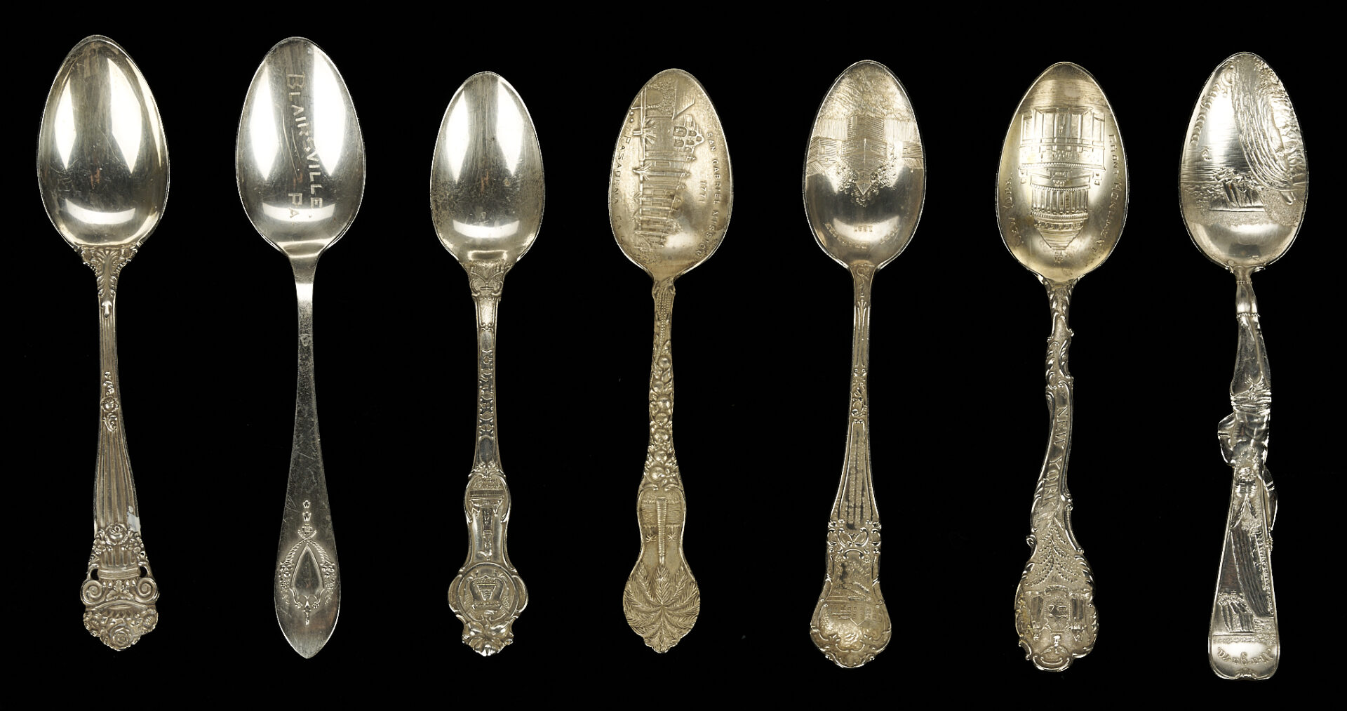 Lot 1077: 37 Assembled Sterling Silver Spoons, mostly Souvenir