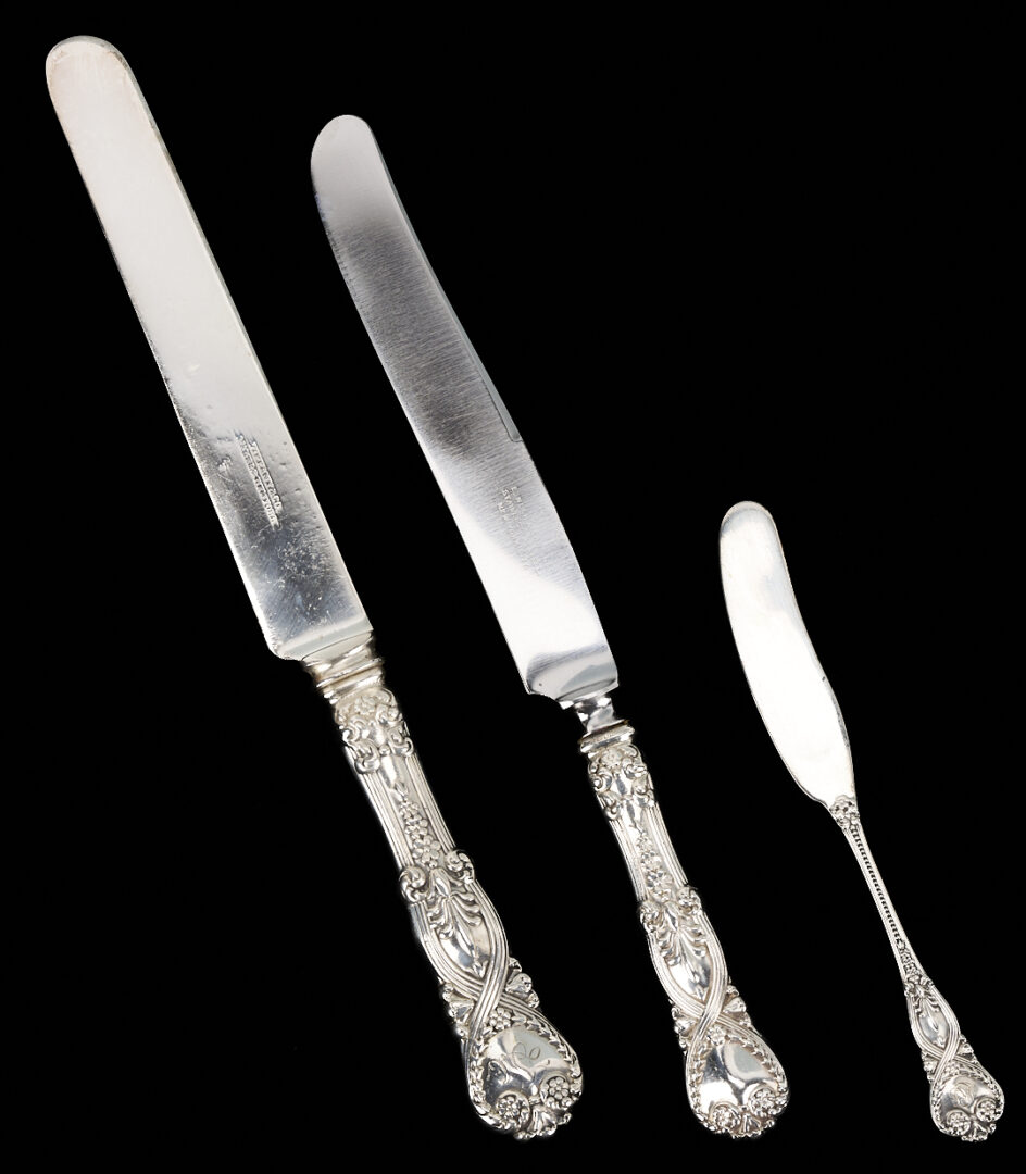 Lot 1083: Tiffany Sterling 9 pc Place Setting, St. James